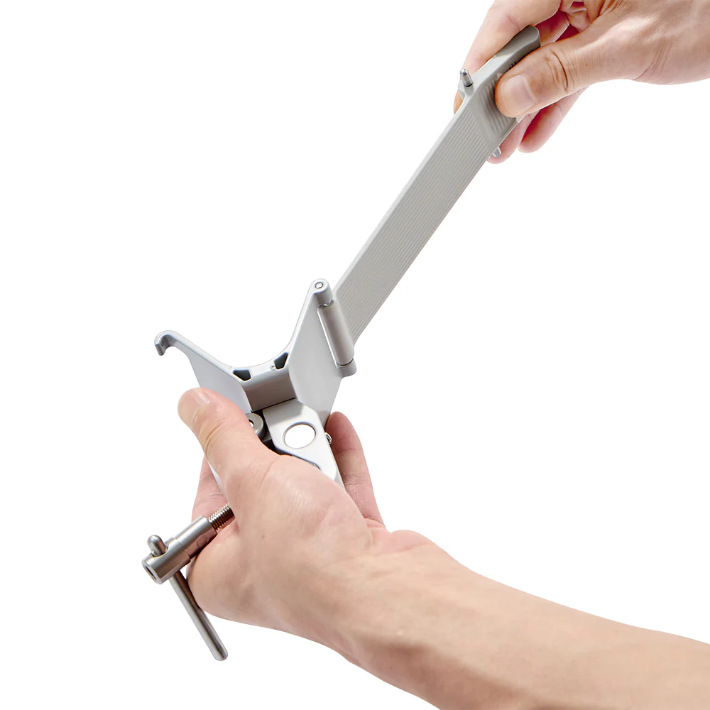 amaran Peak Light Stand Clamp - Image 4