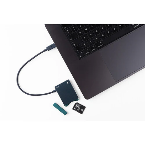 Angelbird PKT UHS-II SDXC Card Reader - Image 5