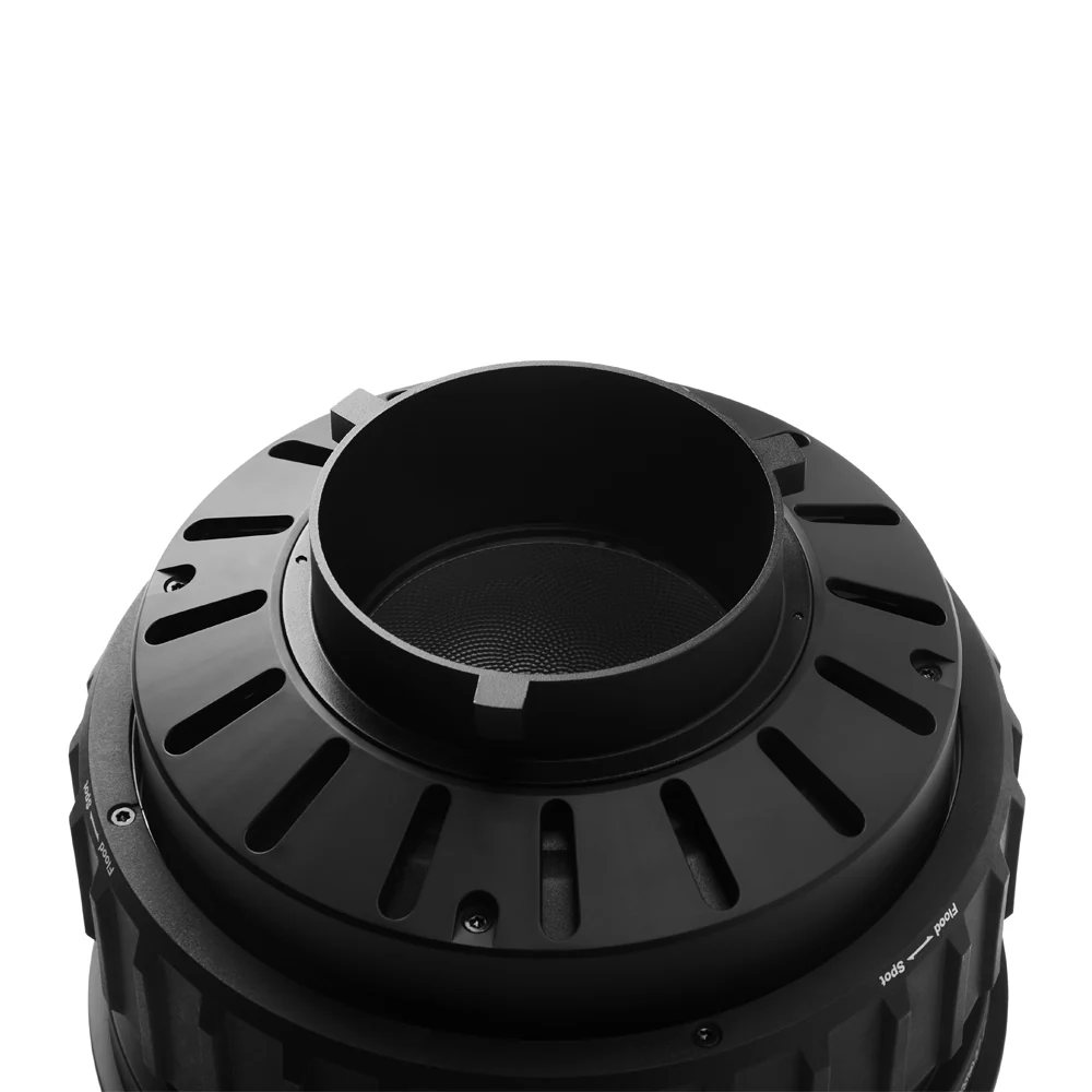 Aputure CF7 Fresnel and Barn Doors Kit - Image 5