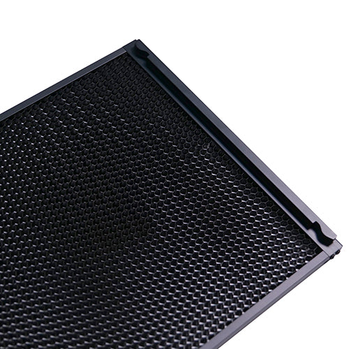 Aputure NOVA P600c 45 Degree Metal Grid - Image 3