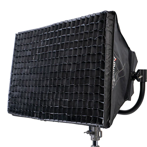 Aputure NOVA P600c Softbox - Image 3