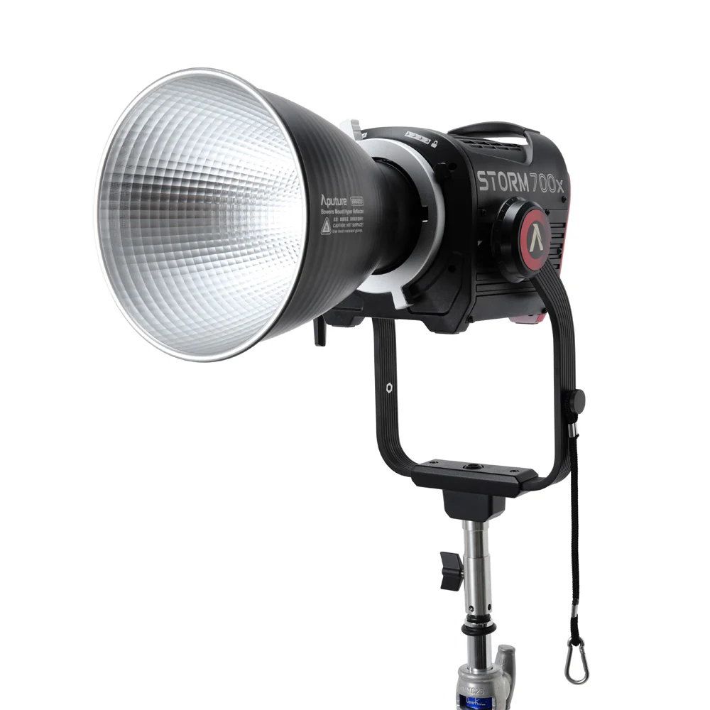 Aputure STORM 700x Tunable White LED Monolight - Image 2