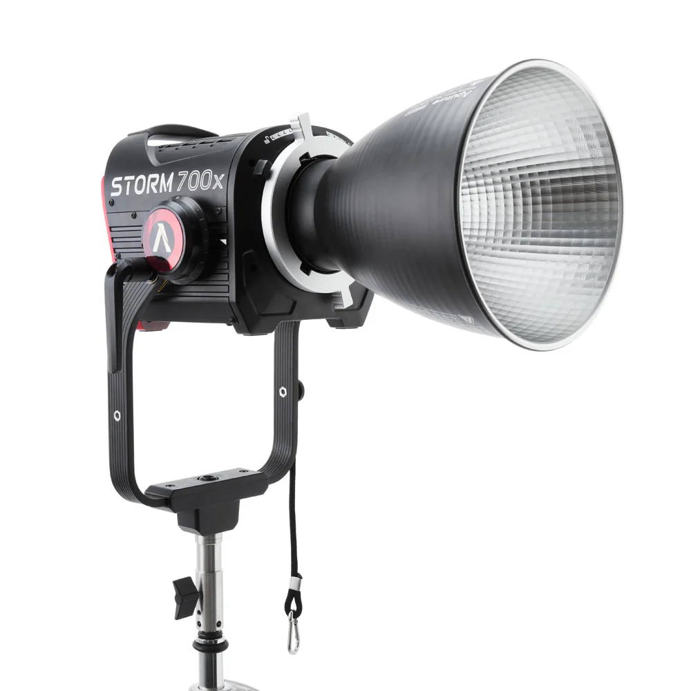 Aputure STORM 700x Tunable White LED Monolight (Cine Kit) - Image 2