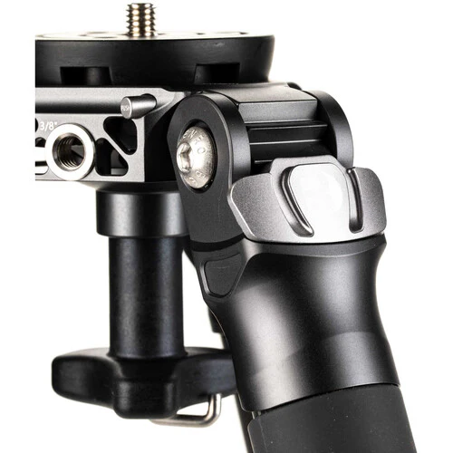 Benro Mammoth Carbon Fiber Tripod - Image 4