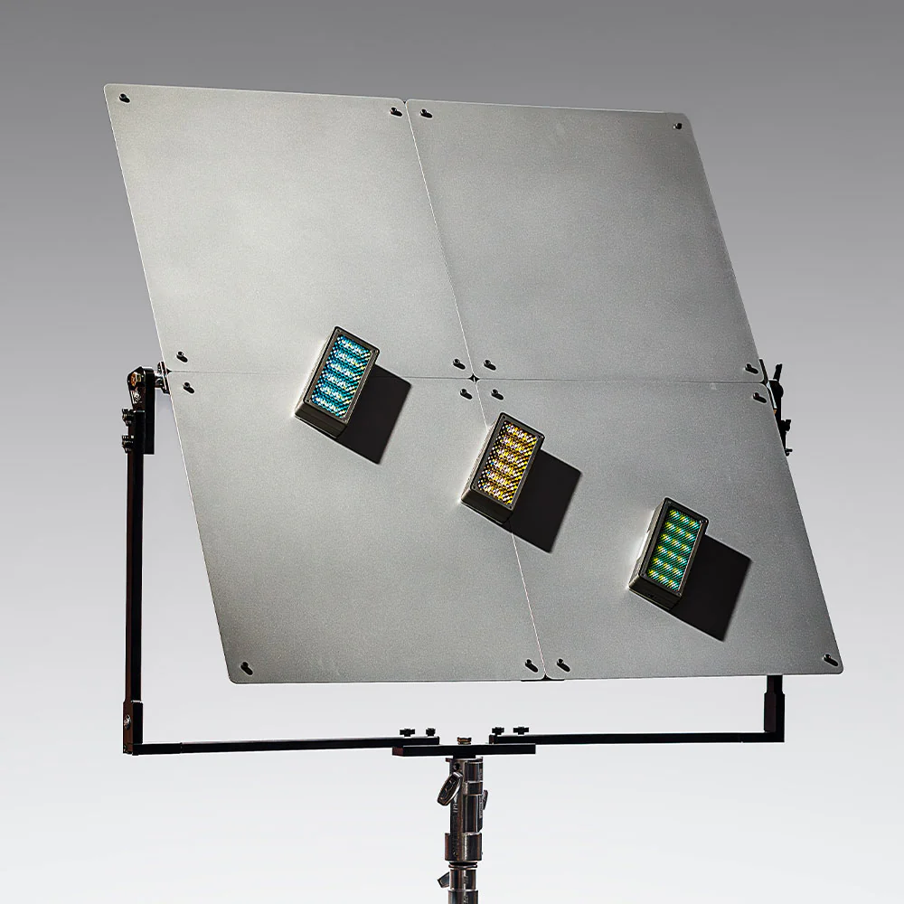 Betty Lights Luminous Reflector Flux 4X - Image 4