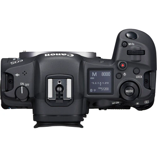 Canon EOS R5 Mirrorless Digital Camera with 24-105mm f/4L Lens - Image 3
