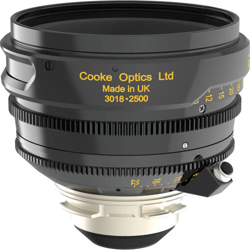 Cooke 18mm Panchro/i Classic T.2.2 Full Frame Prime Lens (PL Mount, Feet) - Image 3