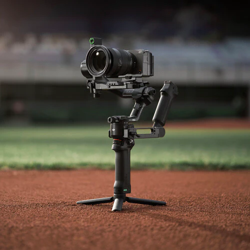 DJI RS 5 Gimbal Combo Kit with AI Tracking Module & Briefcase Handle - Image 2