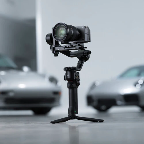 DJI RS 5 Gimbal Stabilizer - Image 2