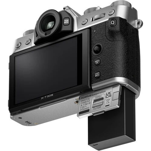 FUJIFILM X-T30 III Mirrorless Camera with 13-33mm f/3.5-6.3 Lens (Silver) - Image 4
