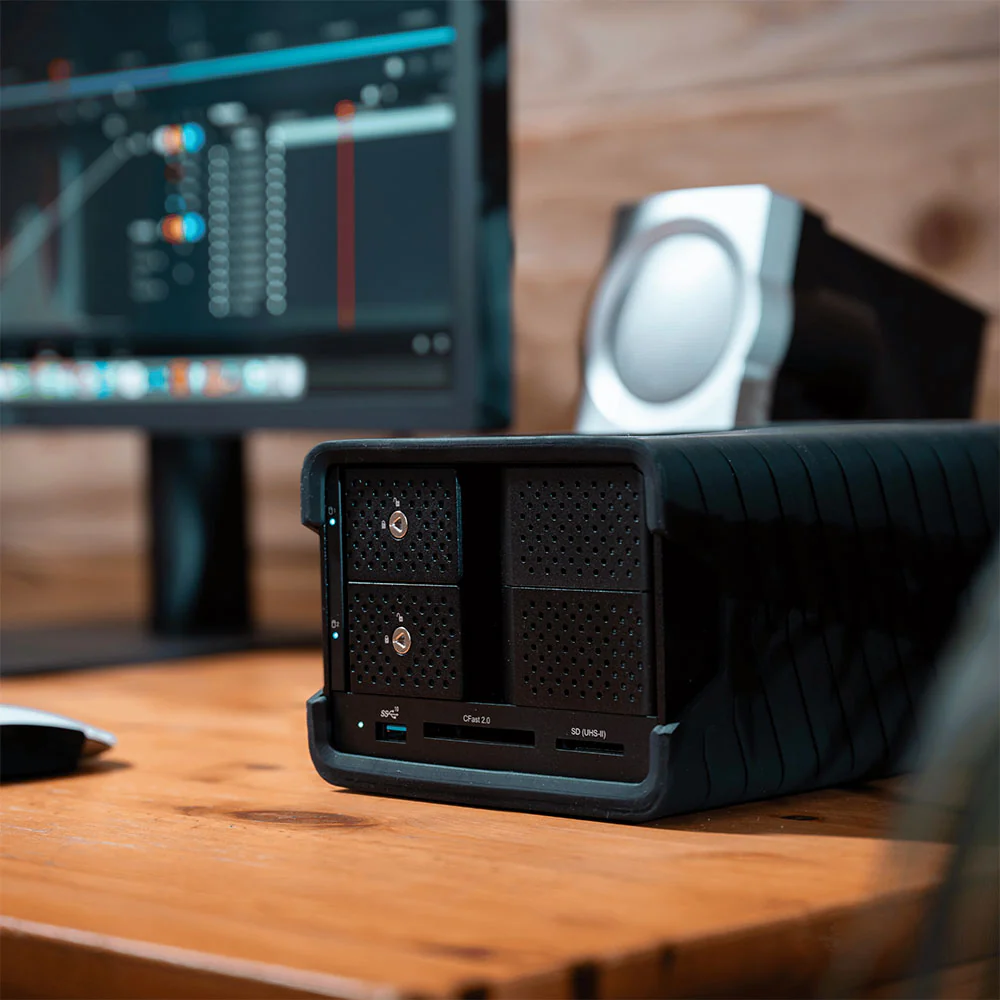 Glyph Technologies 8TB Blackbox PRO RAID Desktop Drive (2 x 4TB, Thunderbolt 3) - Image 8
