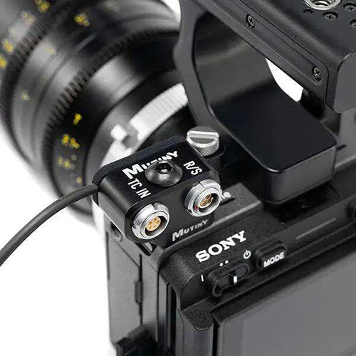 MUTINY TC-R/S Breakout with Mini Mount for FX3 / FX30 / a7S III (BNC) - Image 3