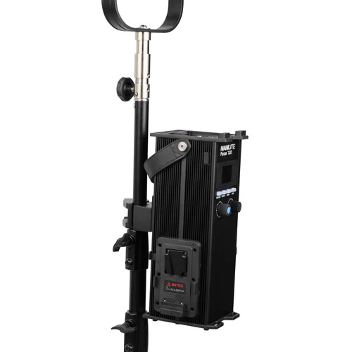 Nanlite Forza 720 Daylight LED Monolight with Rolling Case - Image 4