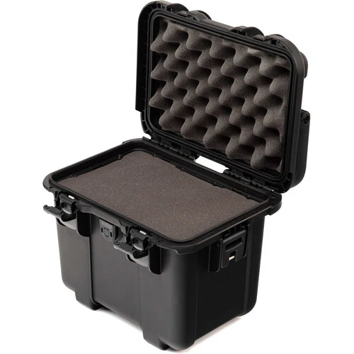 Nanuk T20 Top Loader Hard Case with Foam Insert (Black, 11.2L)