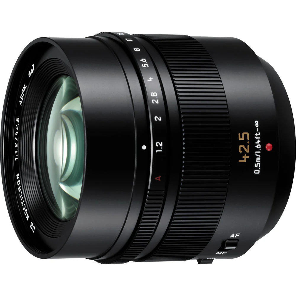 Panasonic Leica DG Nocticron 42.5mm f/1.2 ASPH Power OIS Lens - Image 2