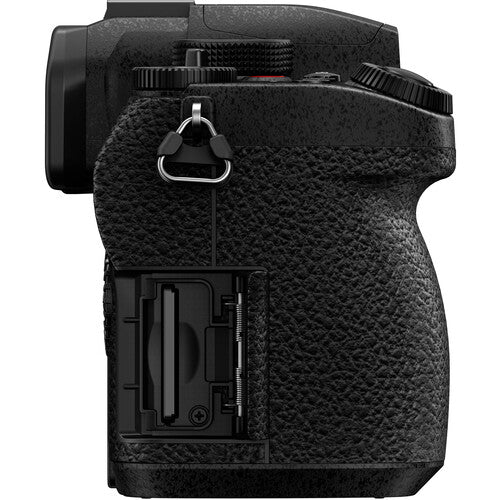 Panasonic Lumix DC-G97 Mirrorless Digital Camera - Image 9