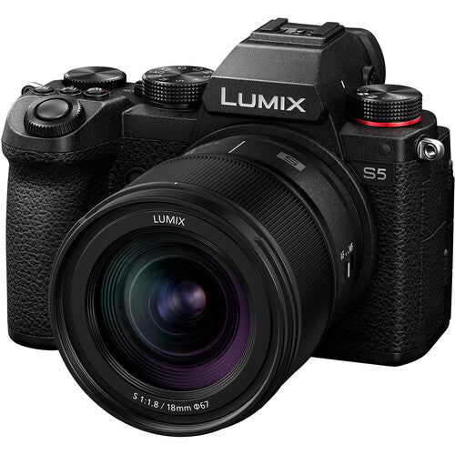 Panasonic Lumix S 18mm f/1.8 Ultra-Wide-Angle Lens - Image 6