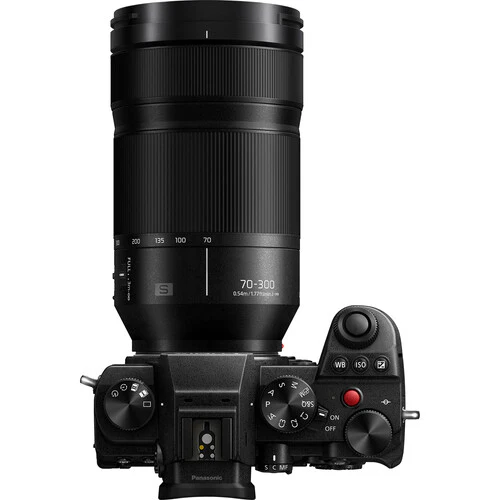 Panasonic Lumix S 70-300mm f/4.5-5.6 MACRO O.I.S. Lens - Image 7