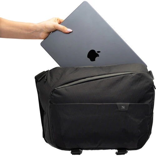 Sakk Gear Nomad Laptop & Camera Sling Bag - Image 4