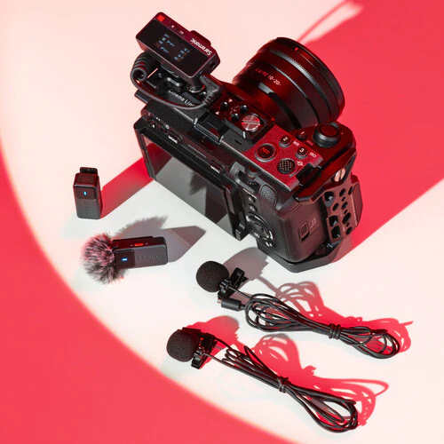 Saramonic Air 2-Person Mini Wireless Lavalier Microphone System for Mobile Devices, Cameras & Computers (2.4 GHz) - Image 9