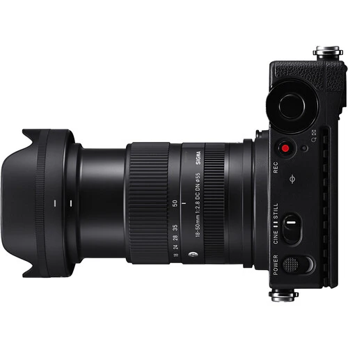 Sigma 18-50mm f/2.8 DC DN Contemporary Lens for Leica L - Image 8