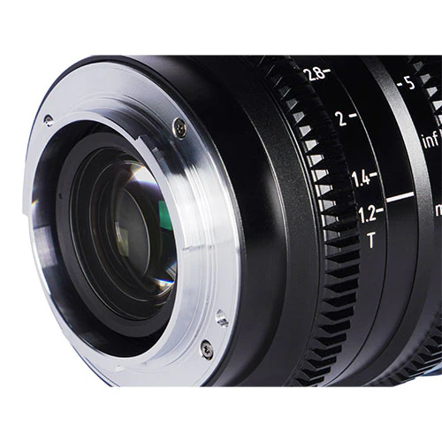Sirui Nightwalker Series 35mm T1.2 S35 Manual Focus Cine Lens (RF Mount, Black) - Image 7