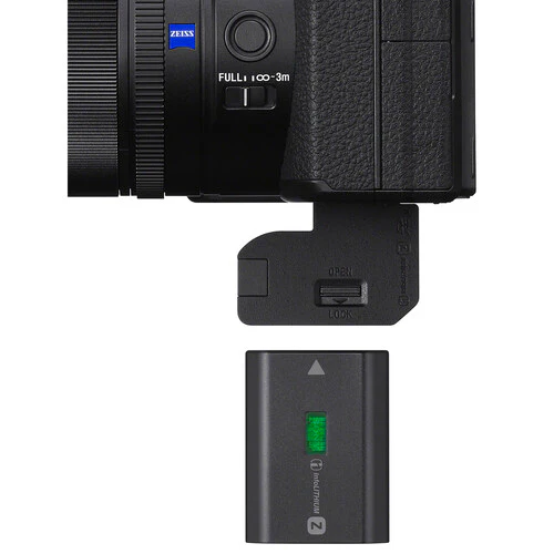 Sony RX10 V Digital Camera - Image 17
