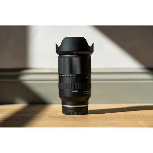 Tamron 18-300mm f/3.5-6.3 Di III-A VC VXD Lens (Canon RF) - Image 9