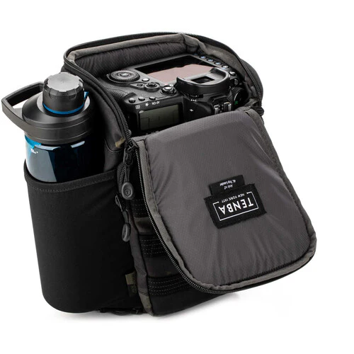 Tenba Axis V2 Top-Loading Camera Bag (Multicam Black, 4L) - Image 4