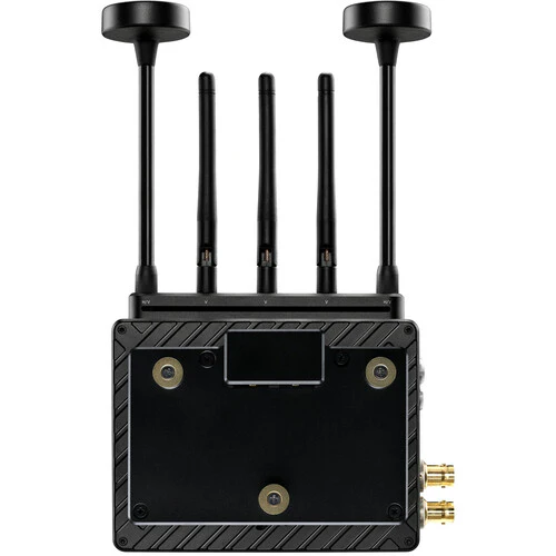 Teradek Bolt 6 XT MAX 12G-SDI/HDMI Wireless Receiver (Gold Mount) - Image 4