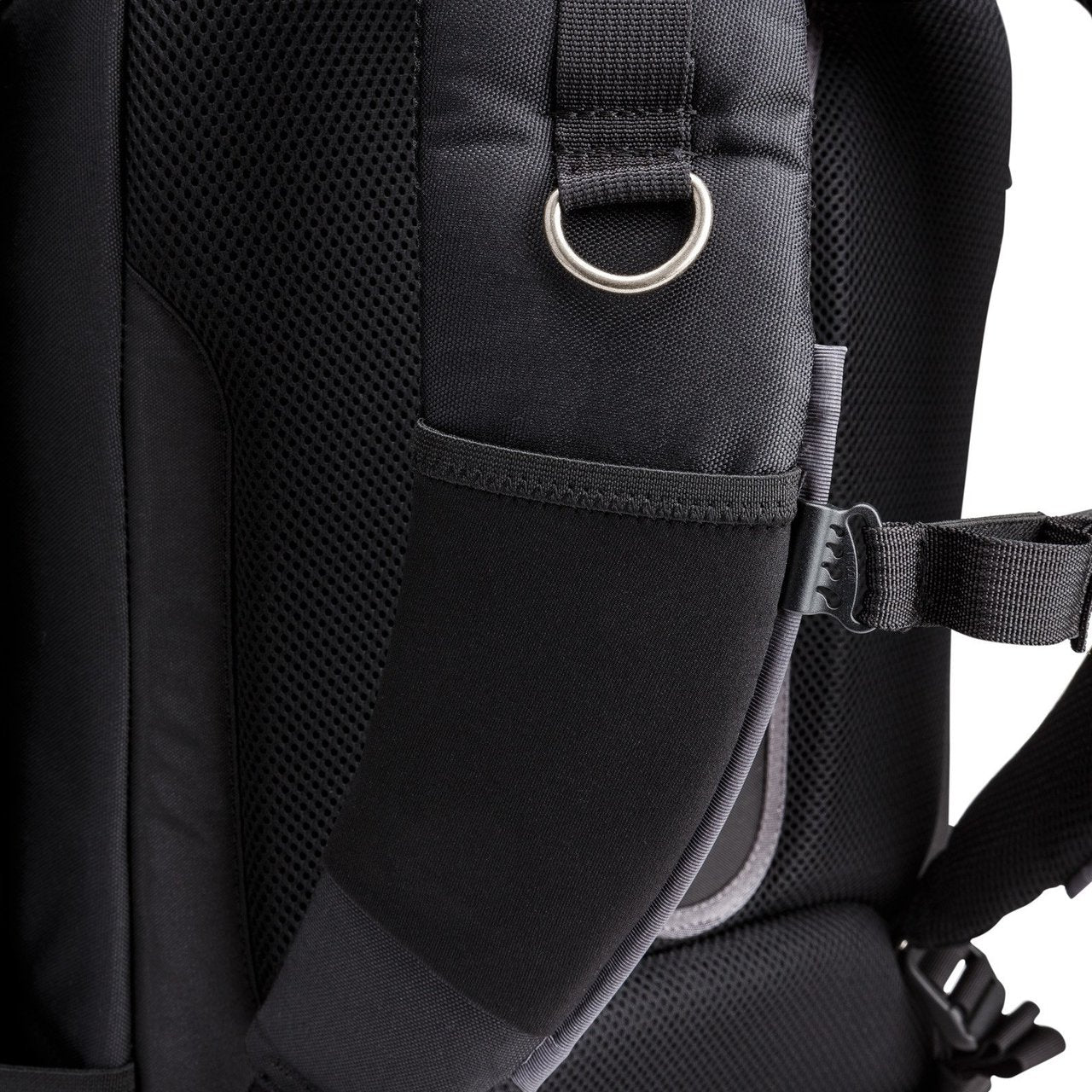 Think Tank Photo Airport Accelerator Backpack (Black) - Image 5