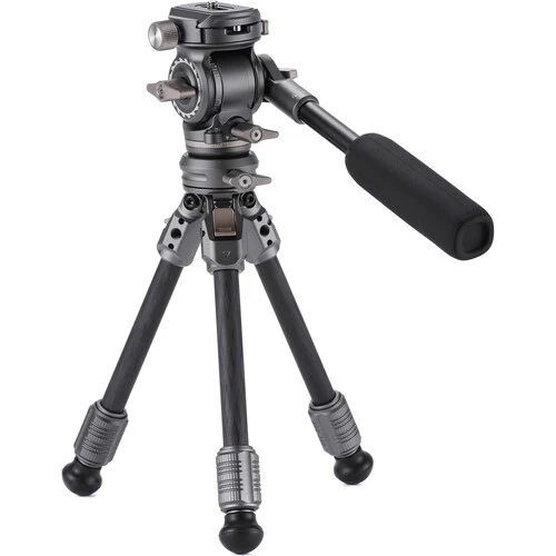 Tilta VT03 Tabletop Video Fluid Head with 1-Stage Carbon Fiber Tripod Legs (Space Gray) - Image 3