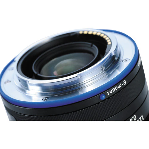 Zeiss Loxia 35mm f/2 Biogon T* Lens for Sony E Mount - Image 3