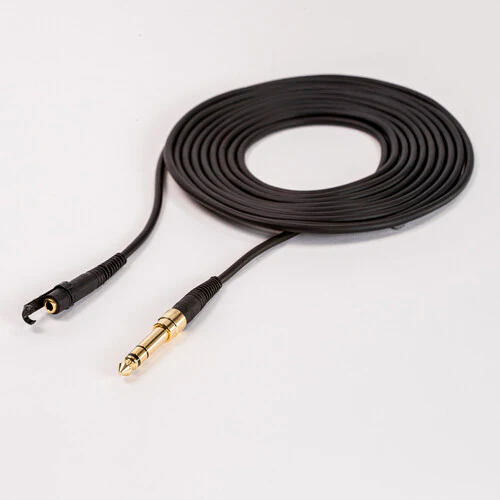 Zoom ZDM-1 Podcast Mic Pack with Headphones, Windscreen, XLR, and Tabletop Stand (* OPEN BOX 5% OFF*) - Image 16