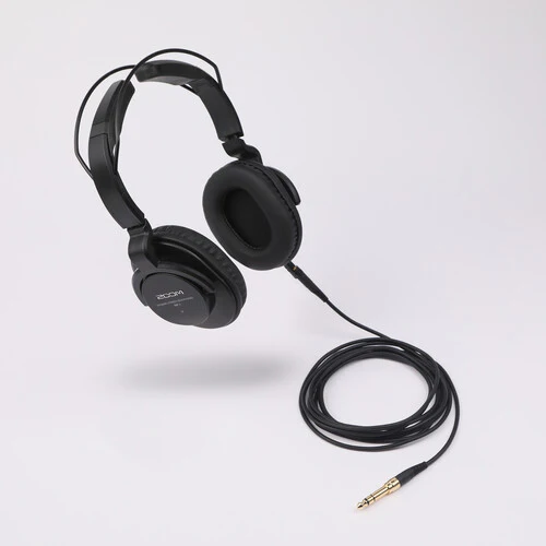 Zoom ZDM-1 Podcast Mic Pack with Headphones, Windscreen, XLR, and Tabletop Stand (* OPEN BOX 5% OFF*) - Image 9